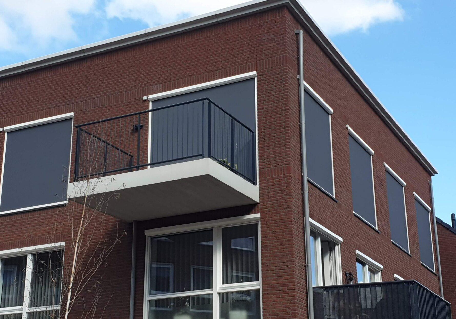 Op maat gemaakte zonwering screens